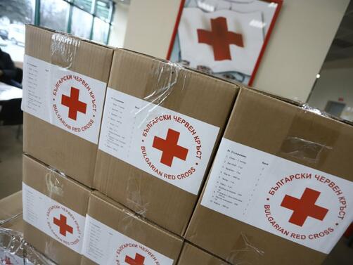 Българският Червен кръст изпрати нови близо 33 тона хуманитарна помощ
