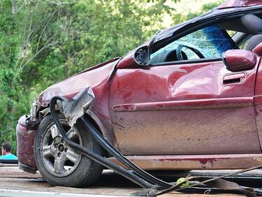 Кола се е преобърна на пътя Бургас – Варна, шофьорът загина