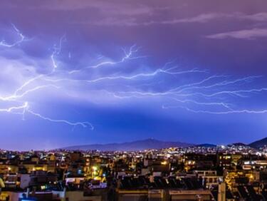 Meteo Balkan: Очакваме много скоро да се образуват гръмотевични бури в този регион