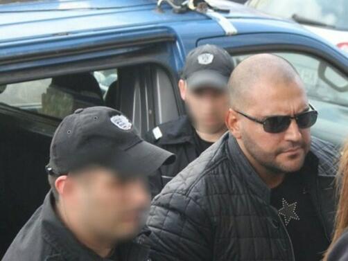 Бившият съпруг на Софи Маринова – айтозлията Тодор Давидов Гринго е арестуван за екшън пред автомивка