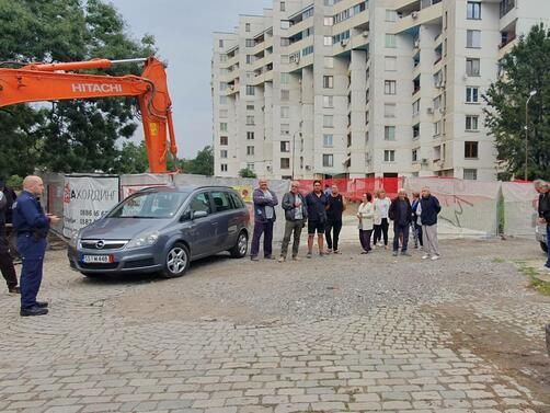 След многократни жалби протести разговори с общината днес в 7 00ч