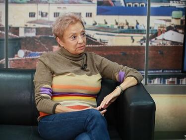 Диана Дамянова: Напусналата некадърния спектакъл публика няма да се върне