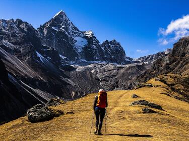 Опасно време в планините: Туристи с раница и щеки са мишена за мълнии