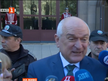 Главчев отвърна на удара от президента Румен Радев по повод назначаването на Николай Ненчев