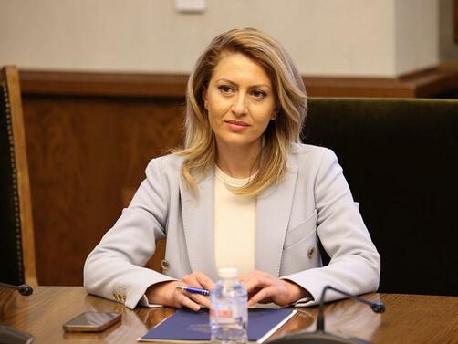Парламентът избра кандидатът на ГЕРБ СДС Рая Назарян за председател