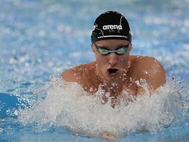 Любомир Епитропов се класира за полуфиналите на 200 метра бруст на Олимпийските игри в Париж