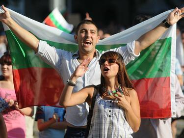Протестиращите излизат на "дълго кафе"