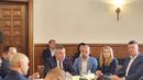 В ход е учредяването на мрежа "Магазин за хората" ЕАД