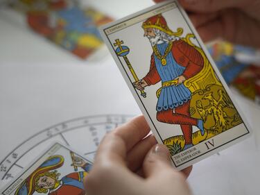 Седмичен таро хороскоп от понеделник