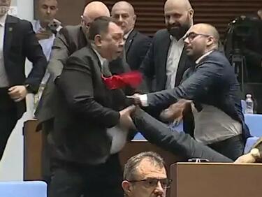 Бой в парламента