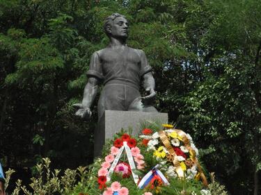 България почита паметта на Васил Левски