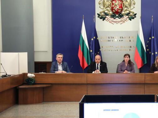 Общо 576 сигнала са получени в МВР за нарушаване на