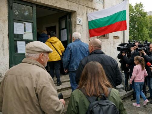 Избирателната активност на парламентарните избори днес може да надхвърли 50