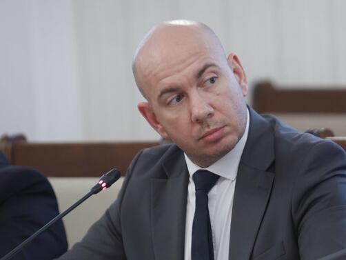 Ангел Георгиев от Възраждане реагира на видеото което по рано