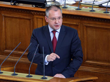 БСП: Плевнелиев ще иска нови избори, докато не сработи схемата му