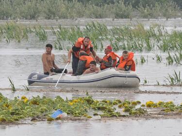 Двама мъже в Димитровградско се разминаха на косъм от удавяне 