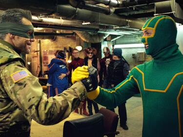 Нов, крайно неприличен трейлър на Kick-Ass 2 