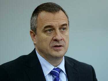 Йовчев: Парламентът да не работи, когато има пик на протестиращи