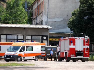 Миньори поискаха спасителна служба във всеки рудник